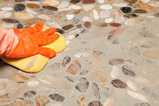 Un bon carreleur possède toujours une solide expérience pratique. En effet, l’expérience garantit une meilleure maîtrise technique.